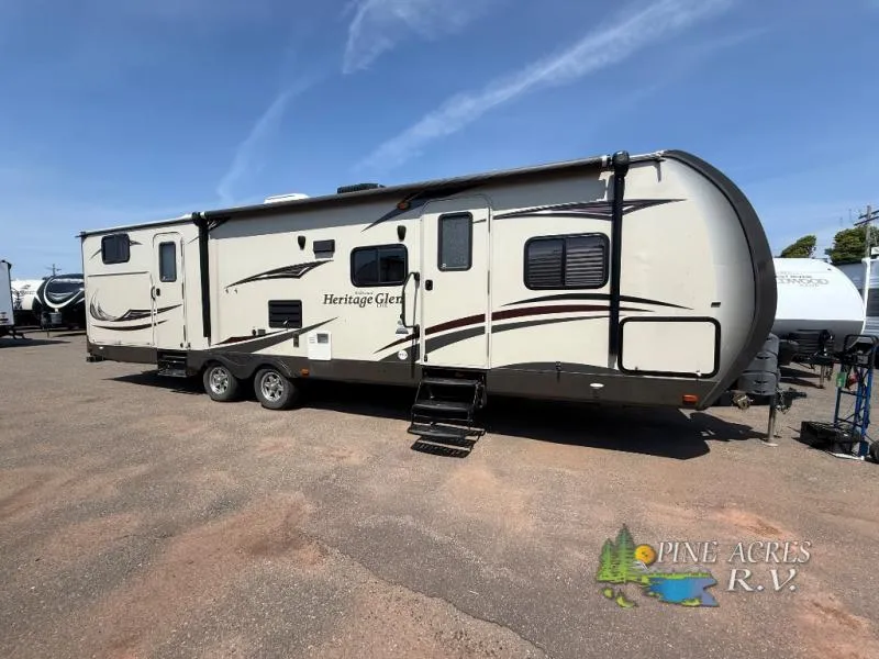 2014 Forest River RV Wildwood Heritage Glen 312QBUD - Photo 3