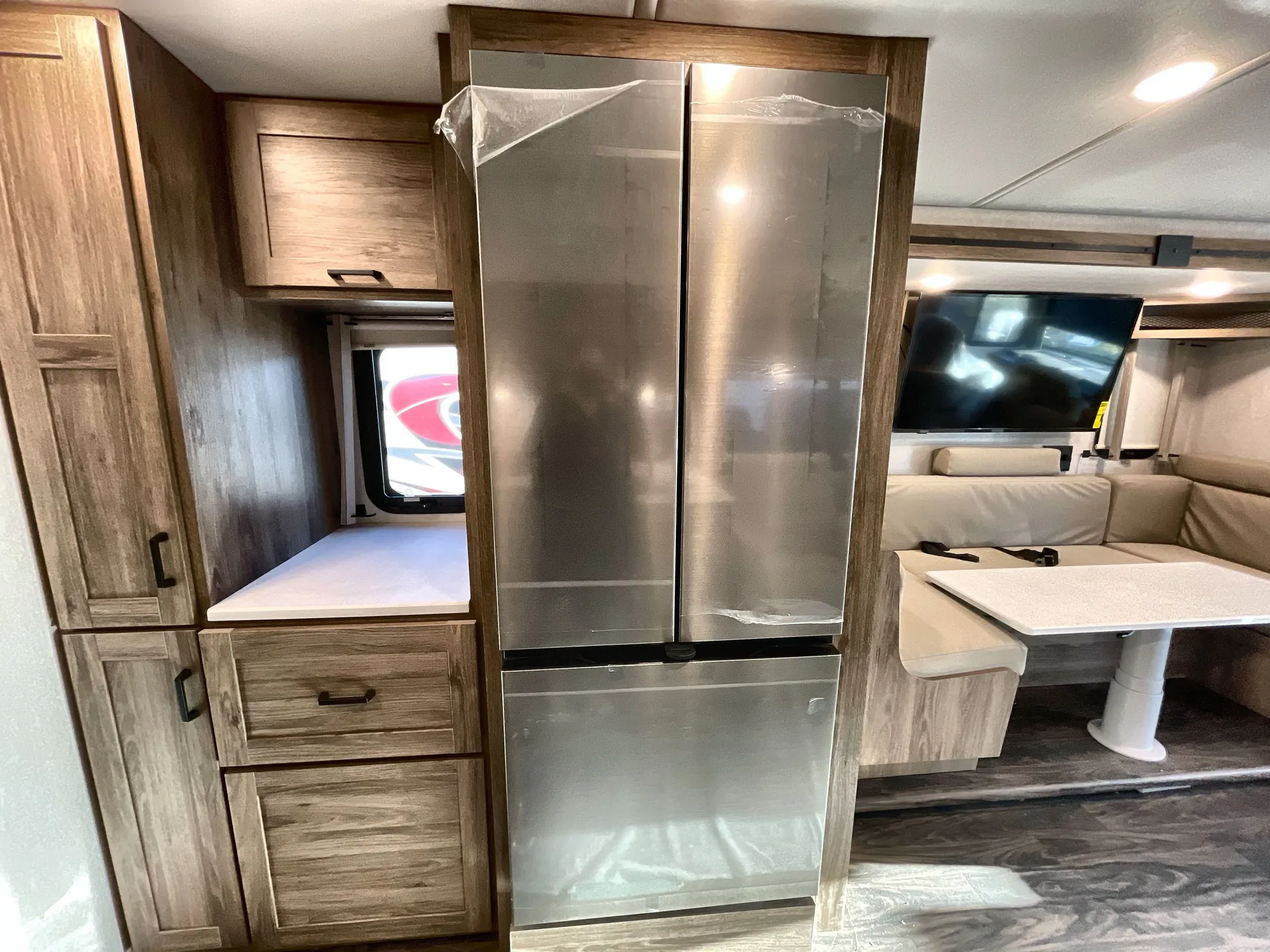 2025 Winnebago Sunstar 34R dealer photo 5 from Camping World