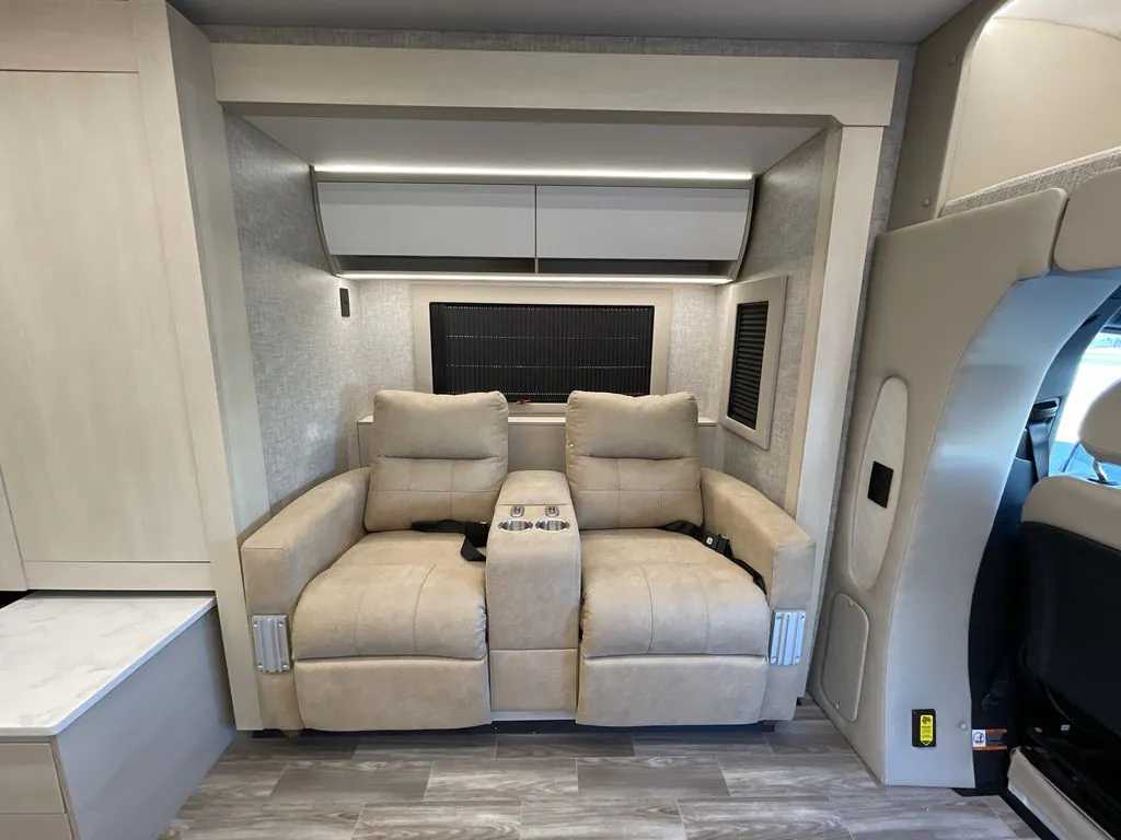 2026 Tiffin Wayfarer 25 XPW, Photos photo 16