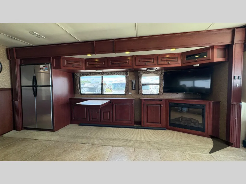 2012 Forest River Berkshire 390 FL, Photos photo 15