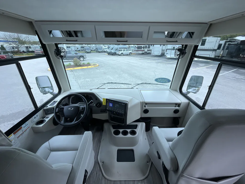 2026 Thor Motor Coach Freedom Traveler A29, Photos photo 34