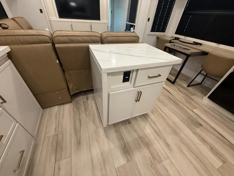 2026 Brinkley Model I 280, Photos photo 15