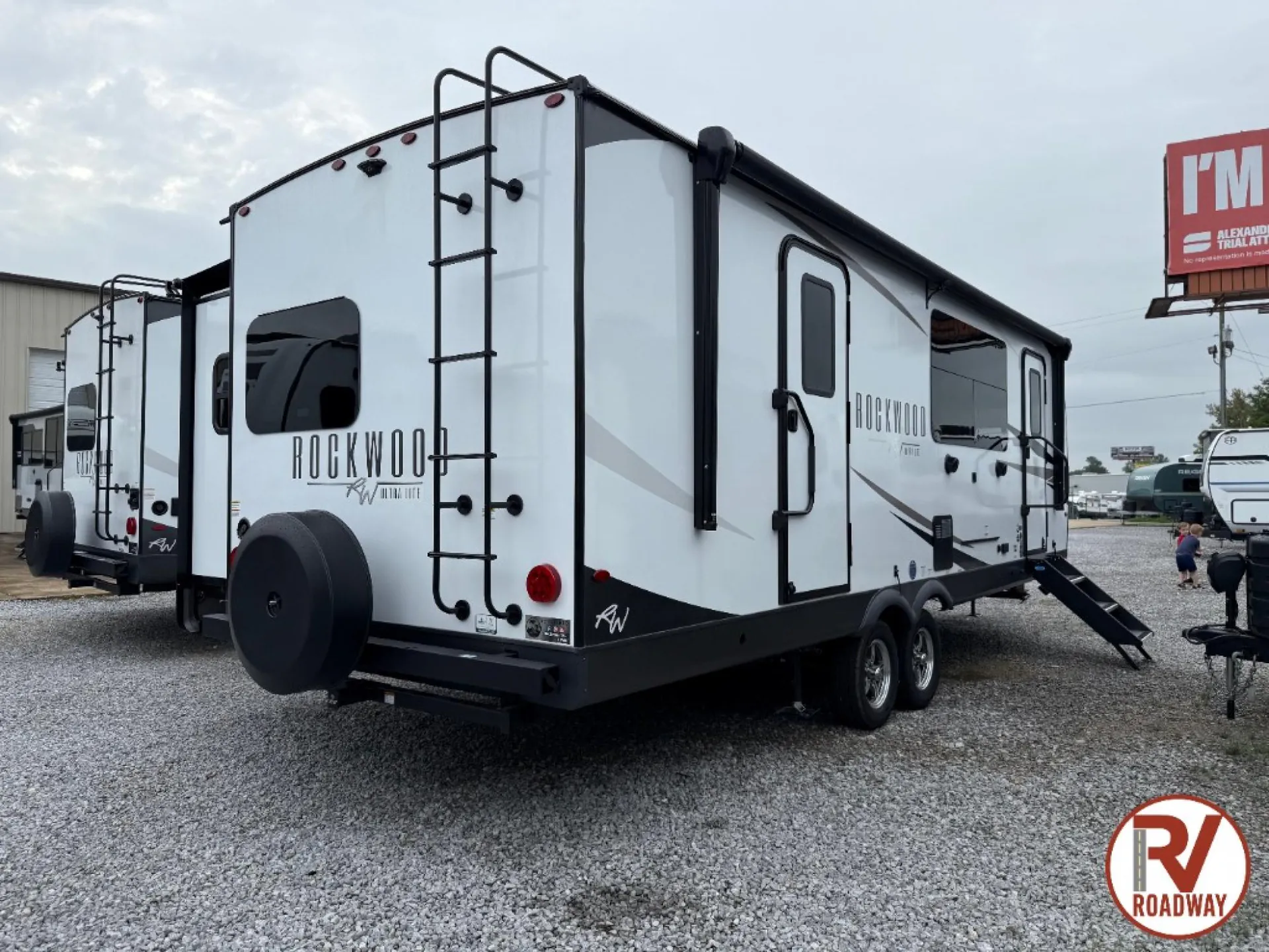2025 Forest River Rockwood Ultra Lite 2619FK - Photo 3