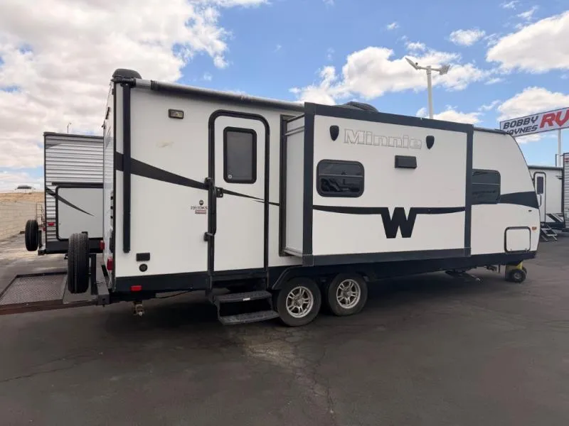 2015 Winnebago winnebago 2351DKS - Photo 3