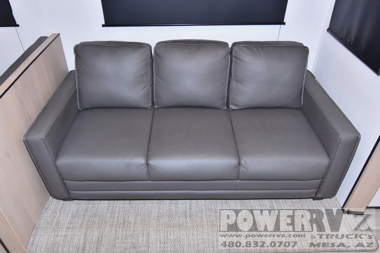 2021 Cruiser RV Radiance R-28QD - Photo 4