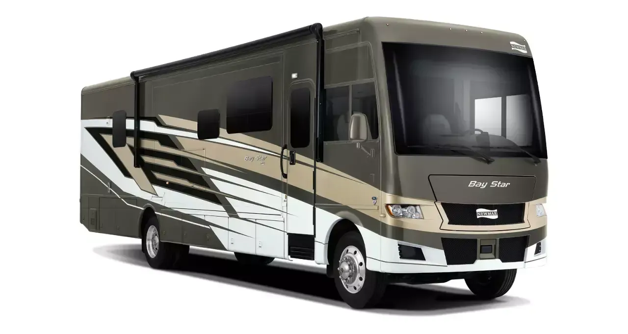 Newmar Bay Star 3629 exterior