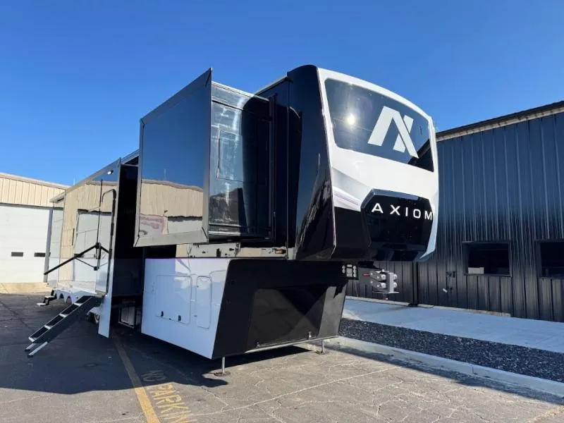 2026 Axiom RV Vendetta V4250 - Photo 3