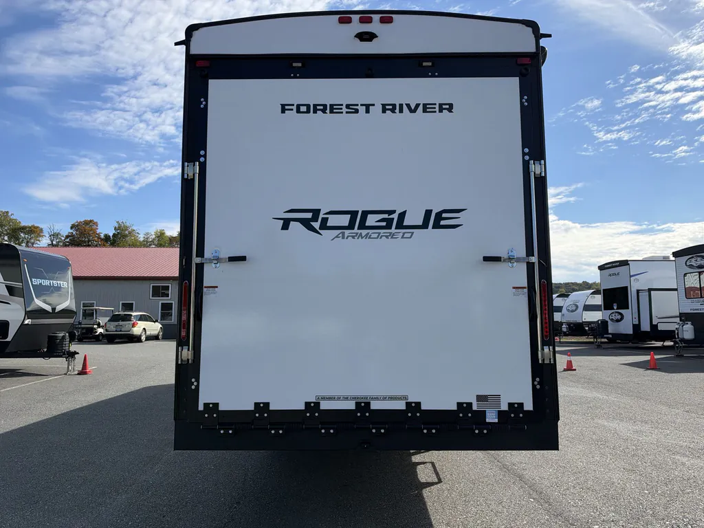 2026 Forest River Vengeance Rogue Armored 341GS11, Photos photo 7