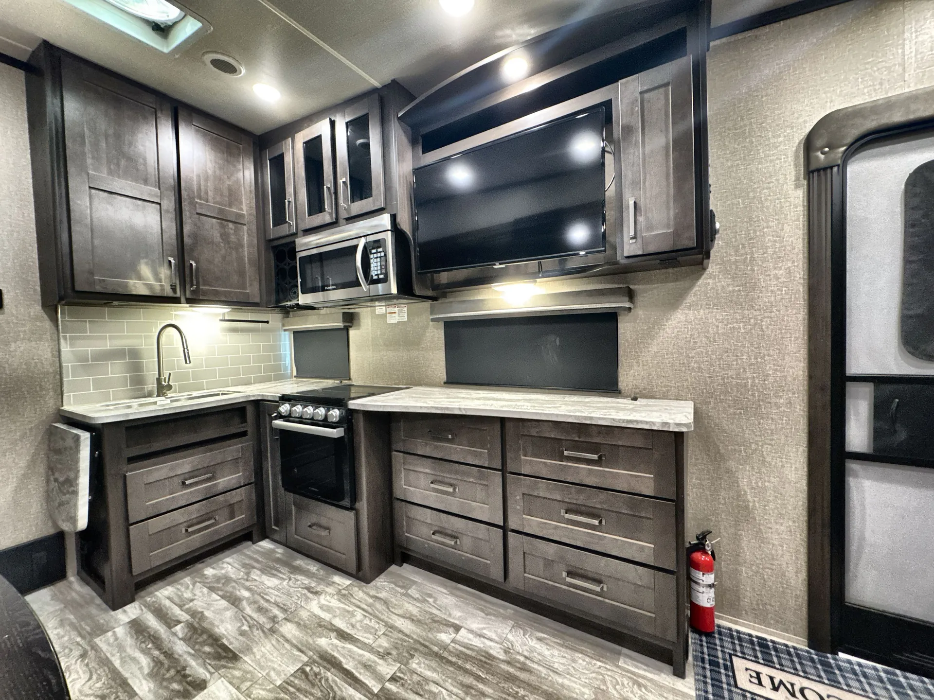 2021 Grand Design Reflection 150 Series 268BH — living area main