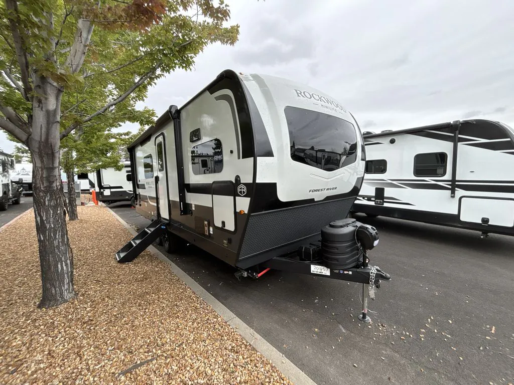 2027 Forest River Rockwood Mini Lite 2523MBR