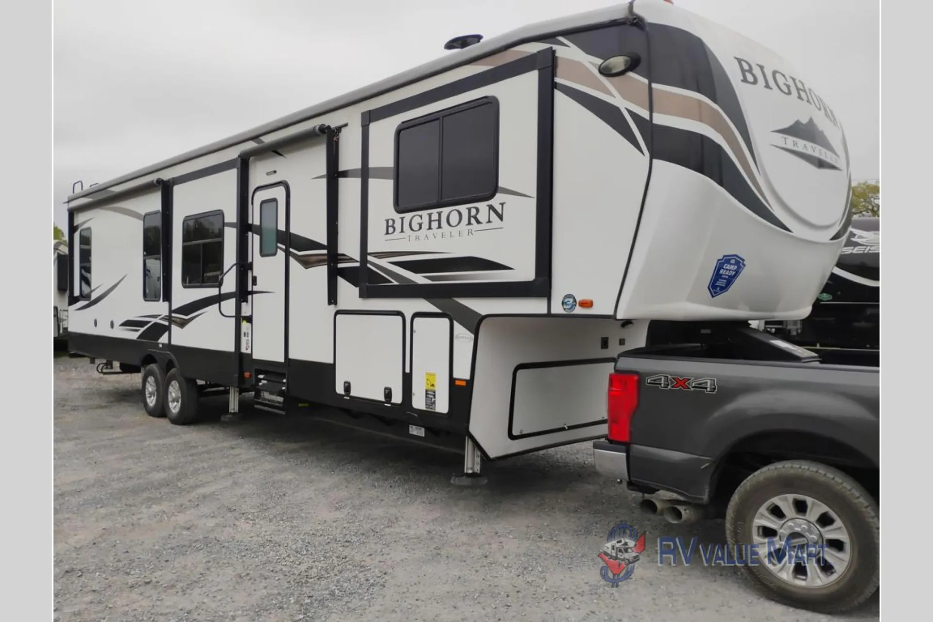 2019 Heartland Bighorn Traveler 39FL - Photo 3
