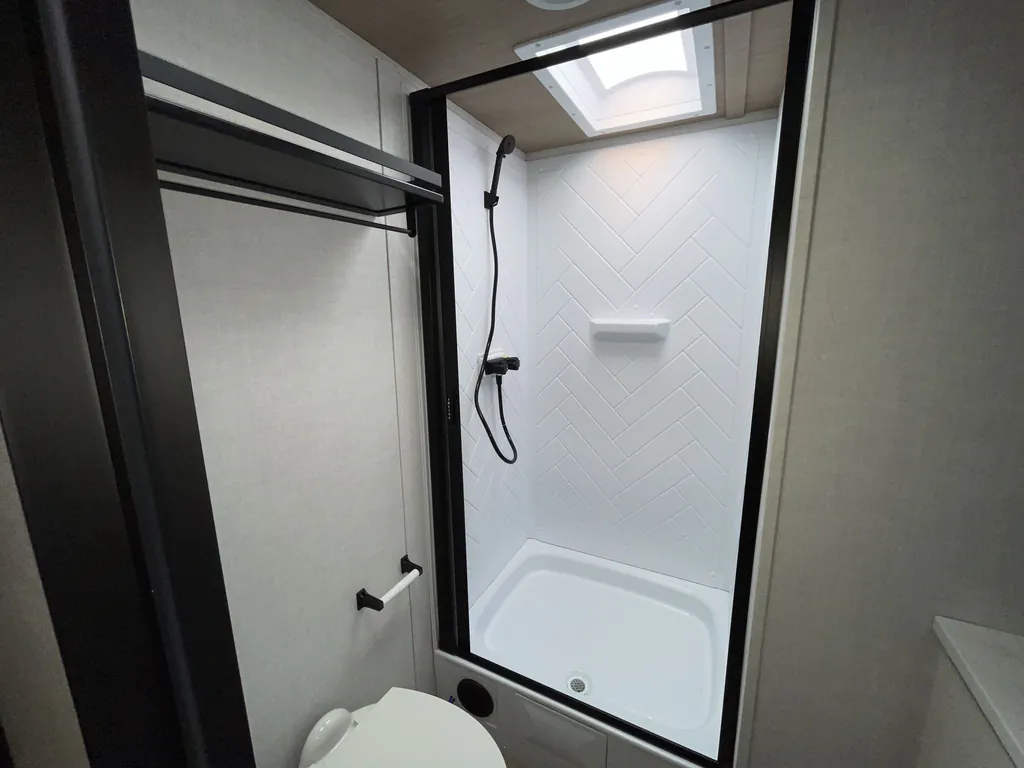 2026 Forest River Vibe 3400XL, Photos photo 18