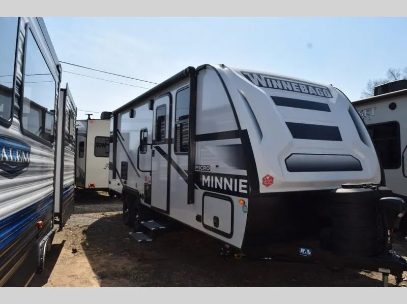 2023 Winnebago Minnie Winnie 230BHS - Photo 3