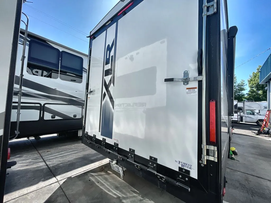 2023 Forest River XLR Hyper Lite 3212, Photos photo 6