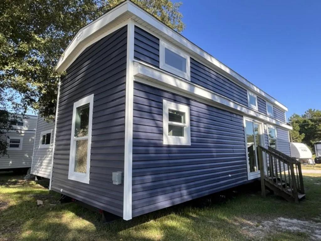 2027 Kropf Lakeside 8180 - Photo 4