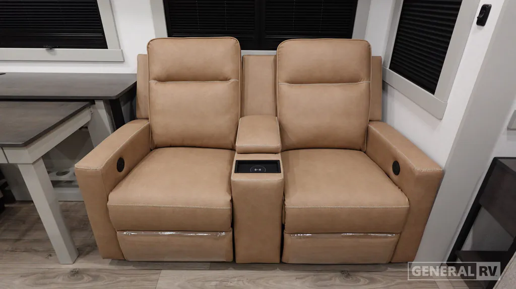 2026 Brinkley Model Z 3600, Photos photo 28