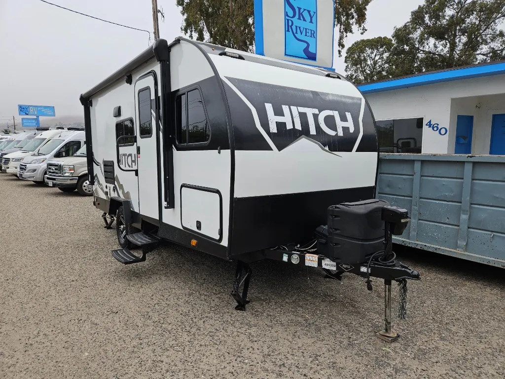 2022 Cruiser RV Hitch 17BHS - Photo 2