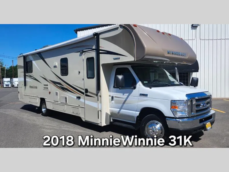 2018 Winnebago Minnie Winnie 31K - Photo 2