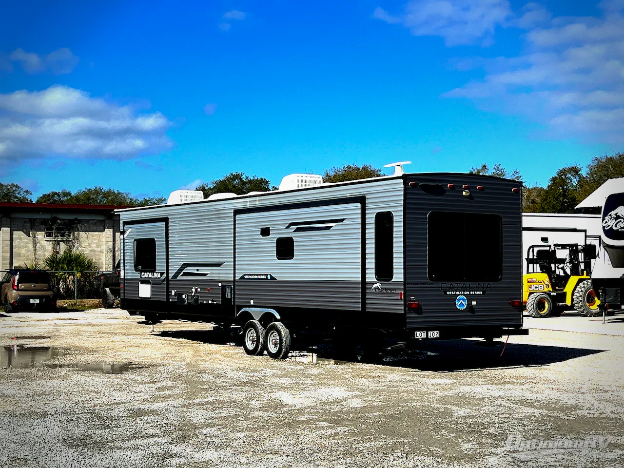 2024 Coachmen Catalina Destination Series 39RLTS - Photo 4