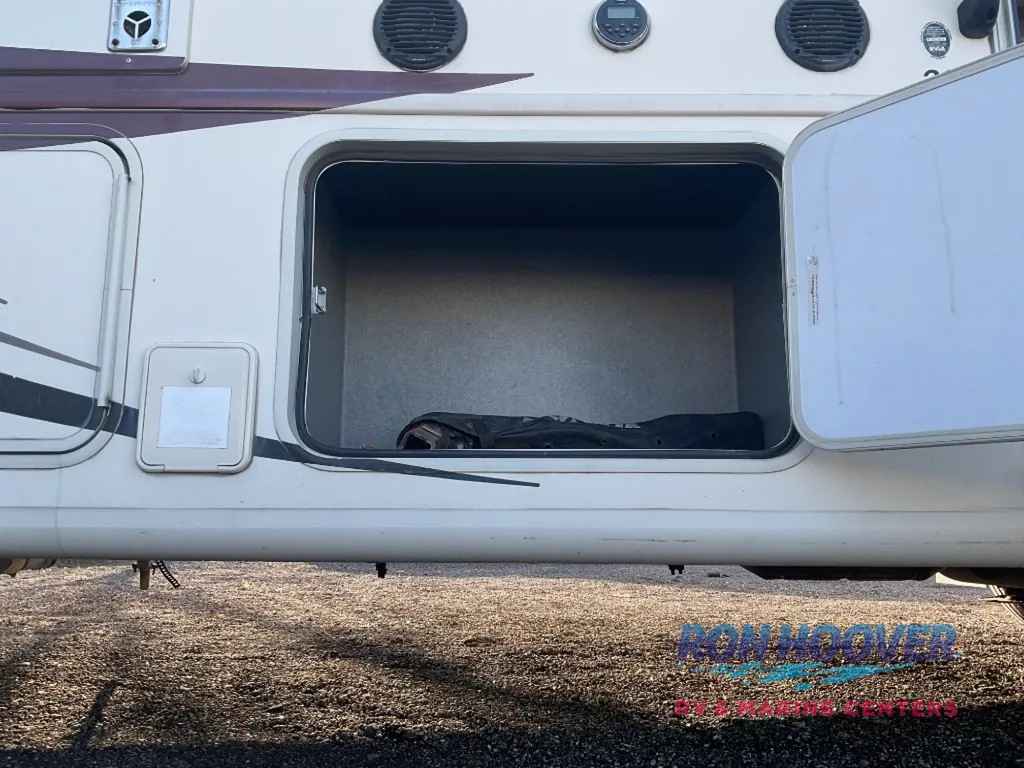 2015 Forest River RV Georgetown 335DS, Photos photo 10