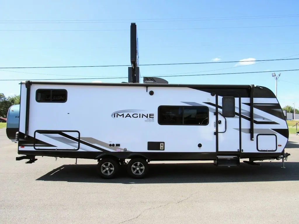 2023 Grand Design Imagine XLS 25BHE - Photo 2