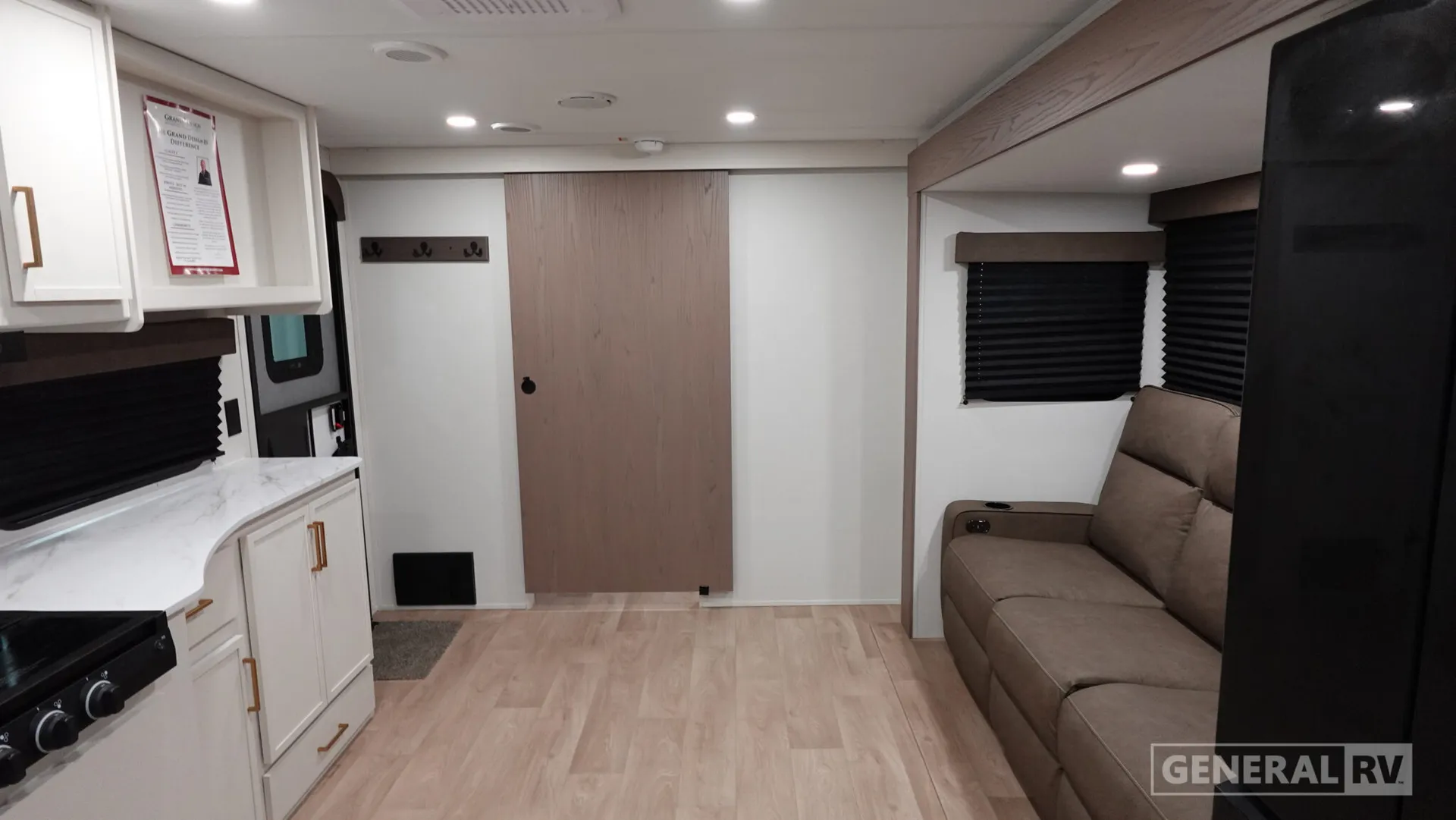 2026 Grand Design Transcend Xplor 22RBX - Photo 3