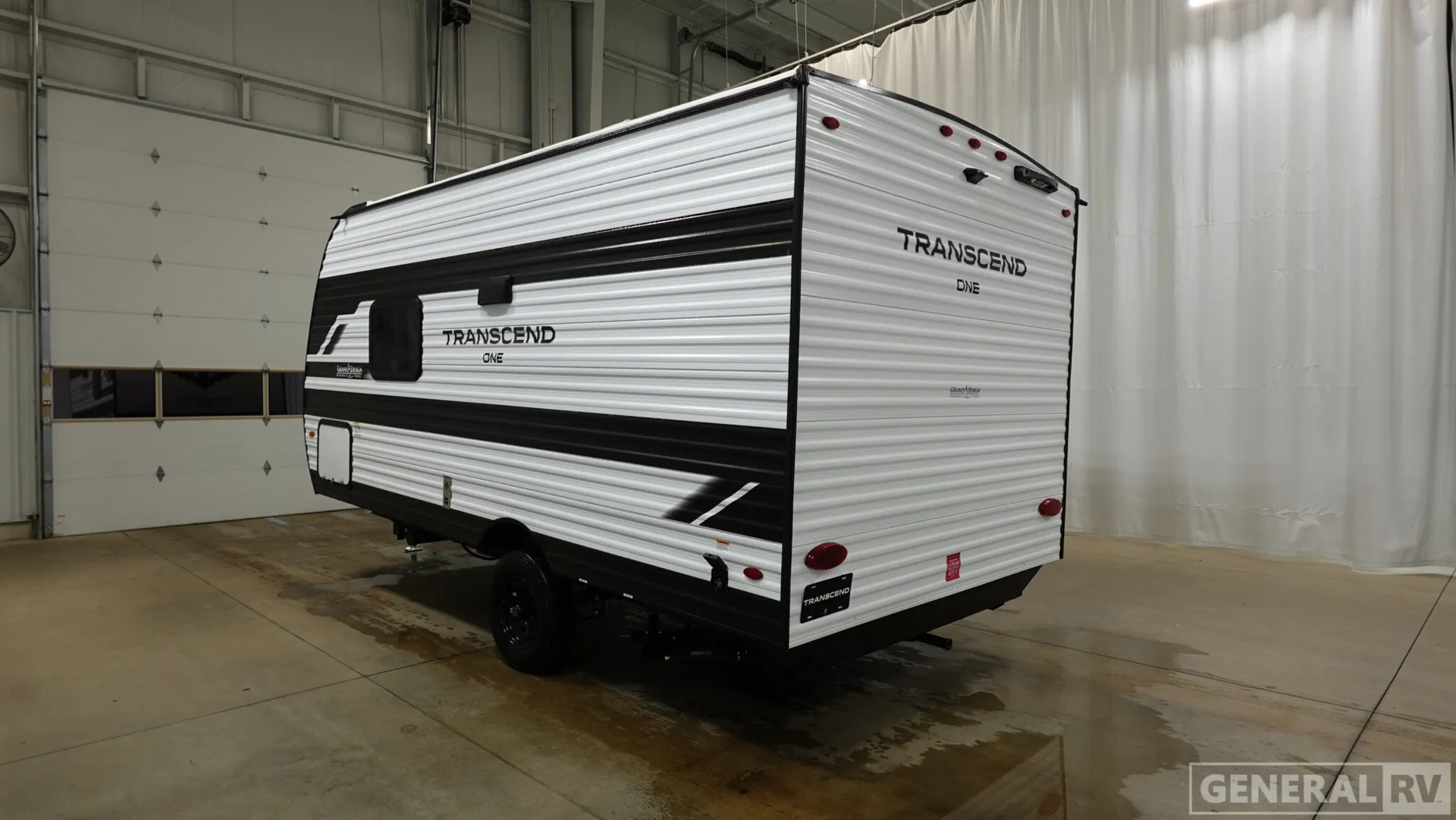 2026 Grand Design Transcend One 151RB - Photo 4