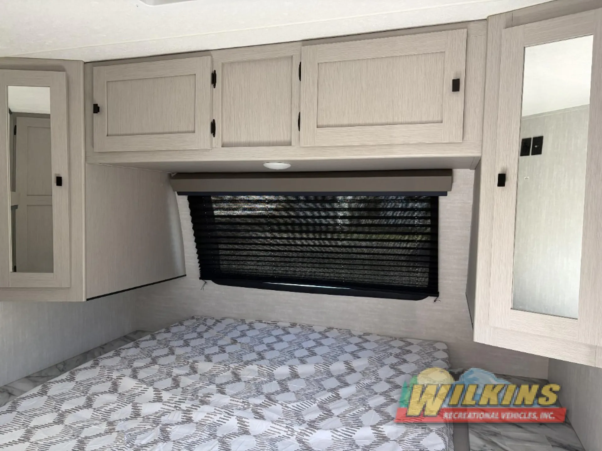 2024 Coachmen Apex 264RKS - Photo 4