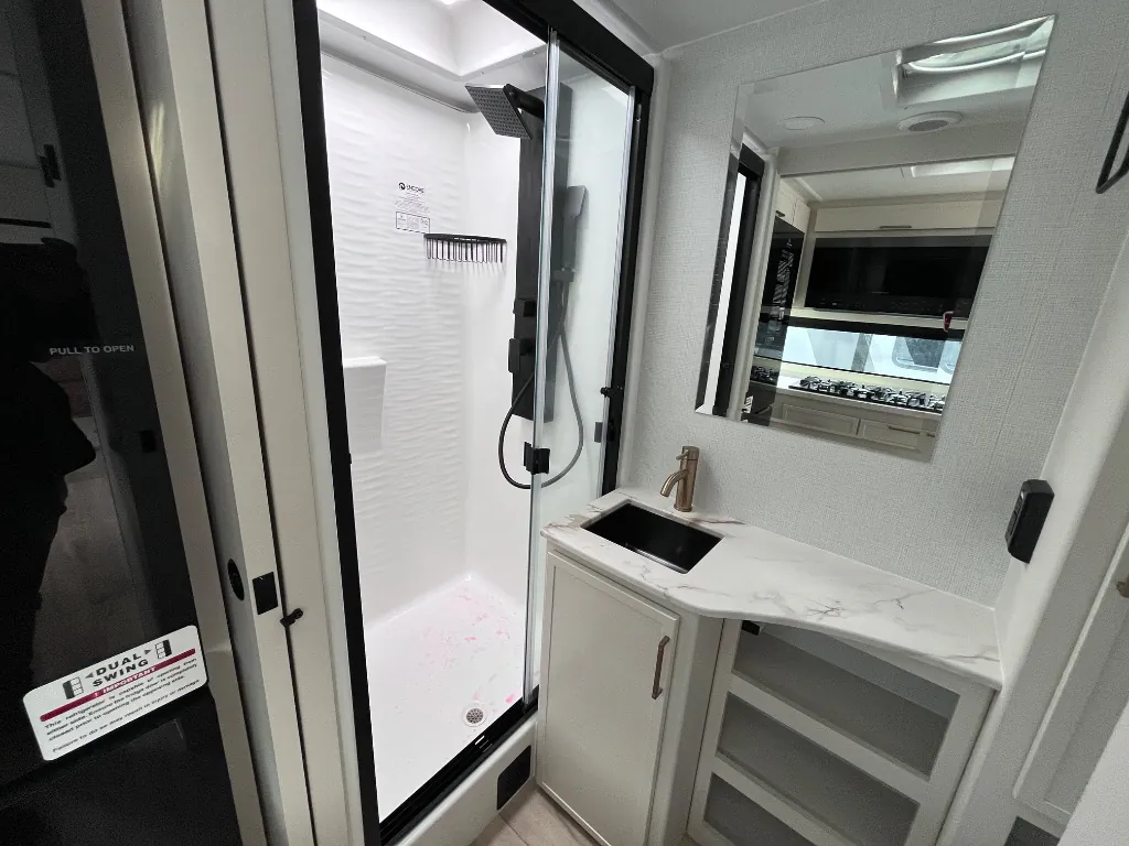 2026 Brinkley Model Ix 20X, Photos photo 19