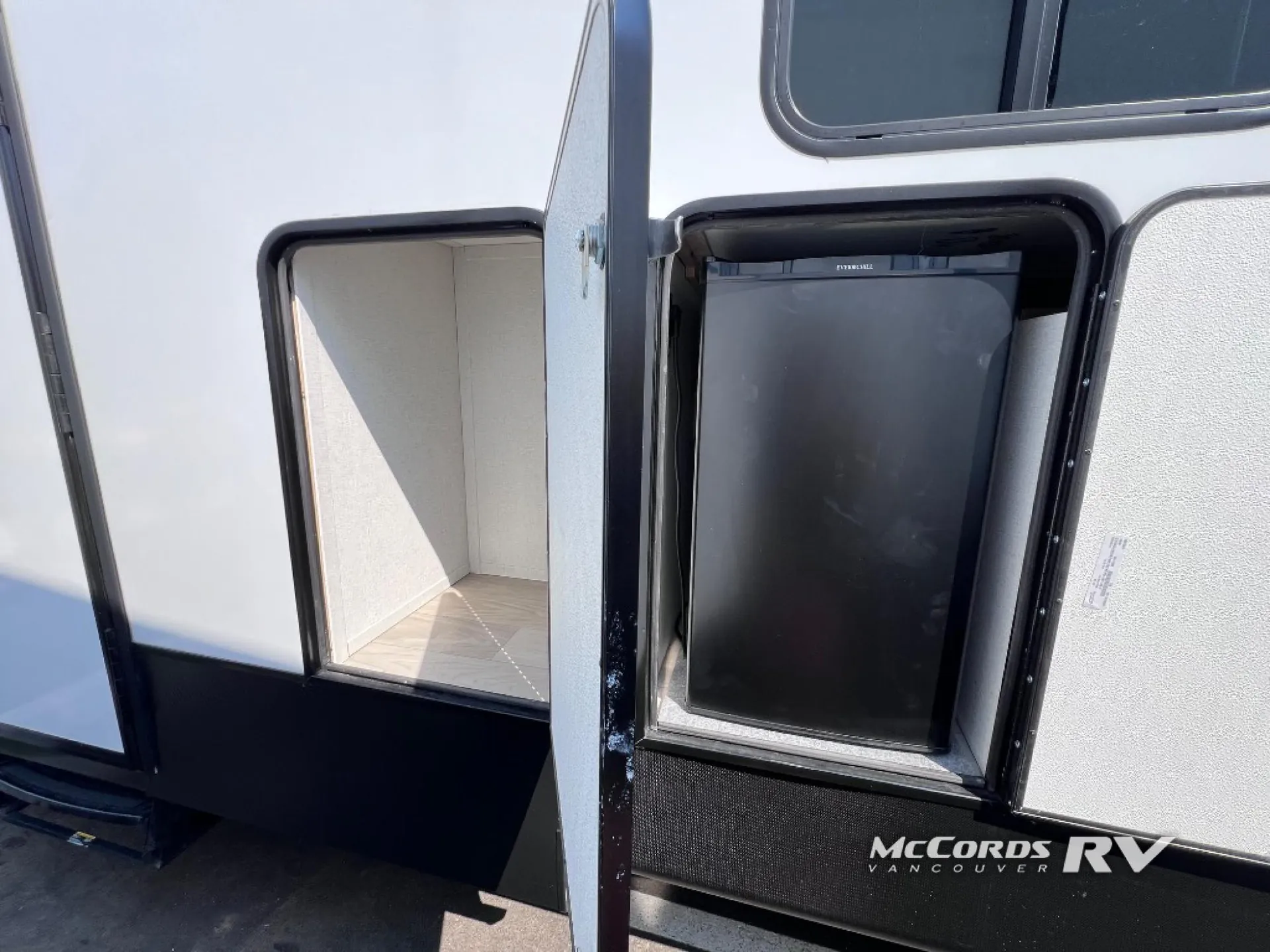 2025 Forest River Sierra Destination Trailers 400BH - Photo 4