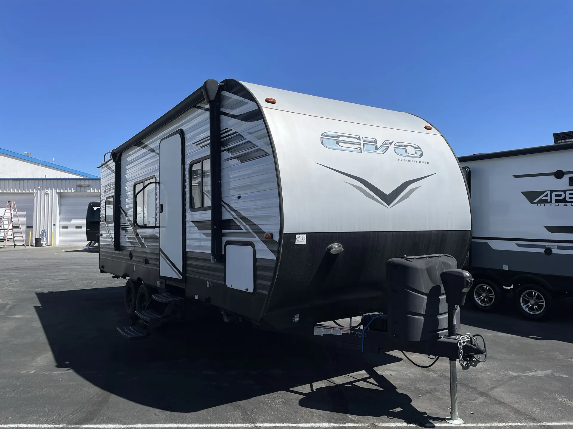 2022 Forest River EVO T2250 - Photo 2