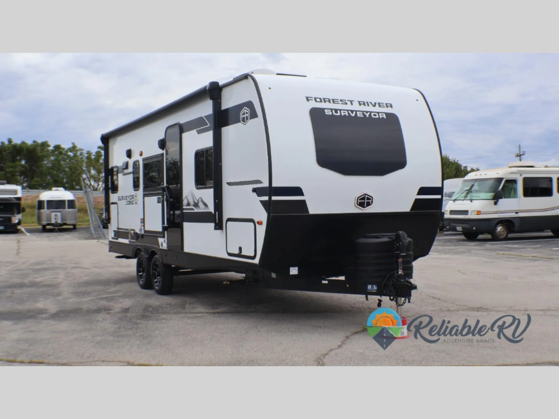 2026 Forest River Surveyor Legend 205RKLE