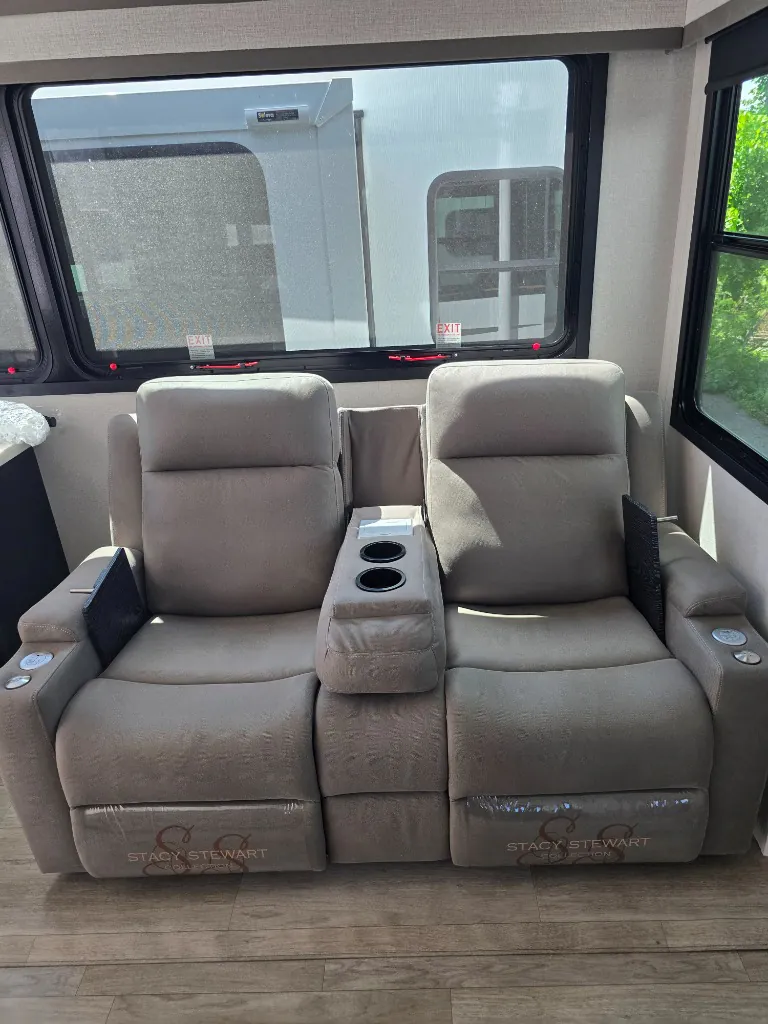 2026 Jayco Pinnacle 36FBTS, Photos photo 59