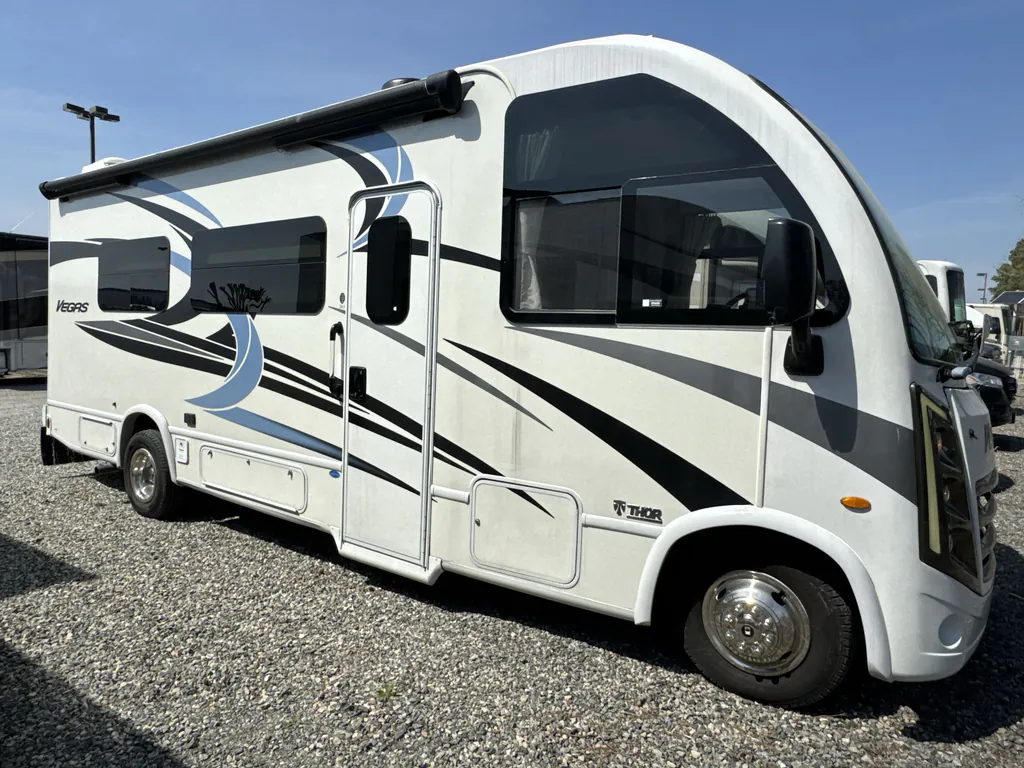 2023 Thor Motor Coach Vegas 24.3, Photos photo 5