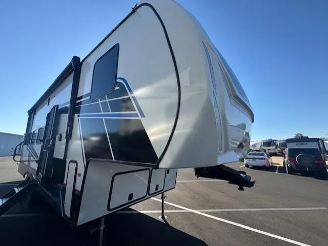 2026 Keystone Rv IMPACT 321LT - Photo 3