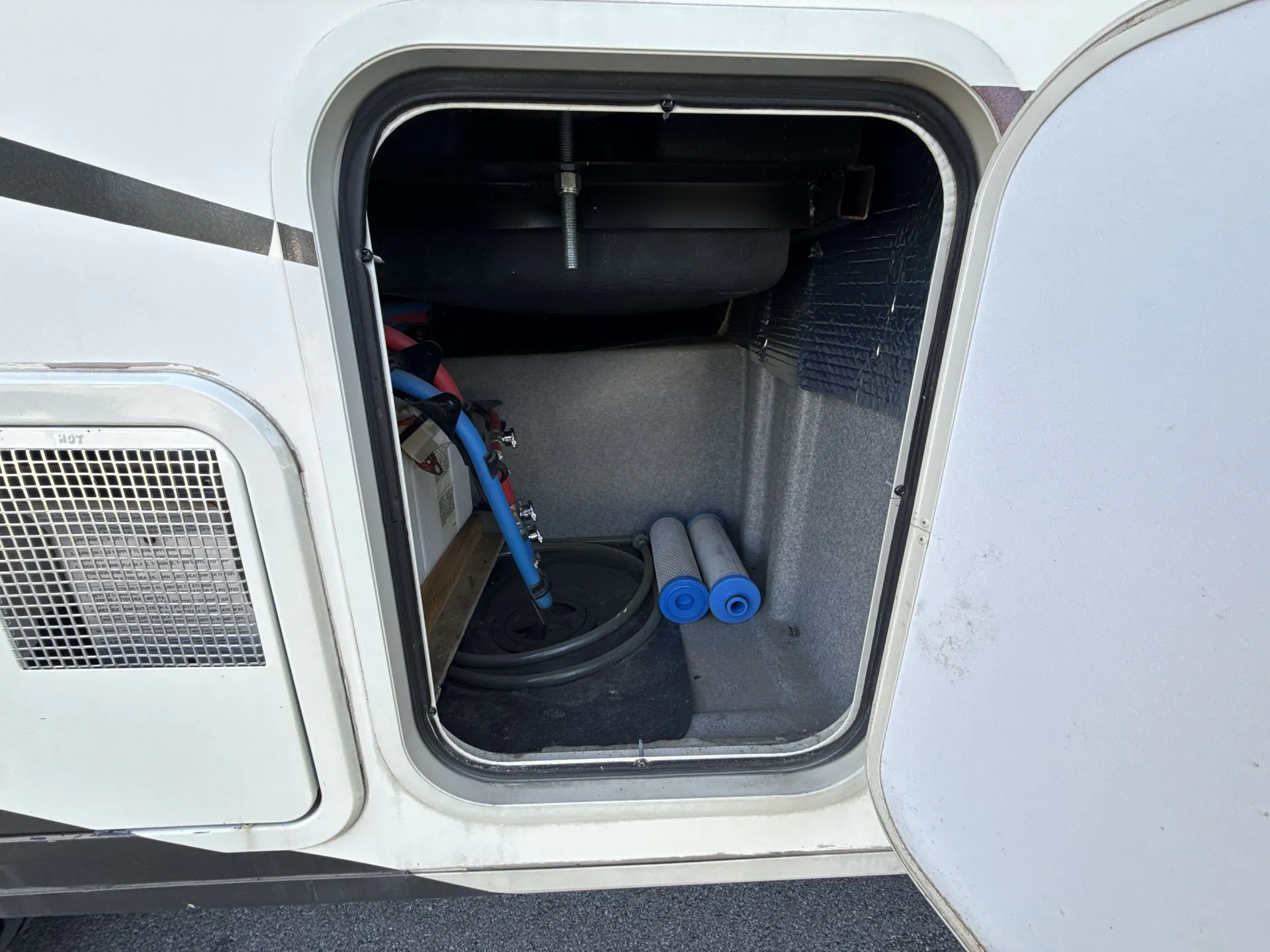 2015 Forest River RV Georgetown 310DS - Photo 3