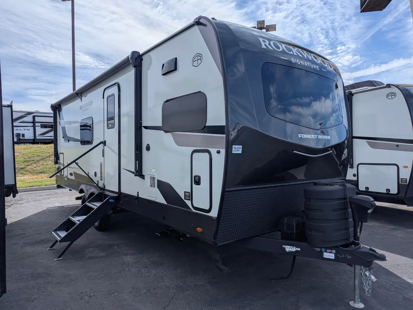 2026 Forest River Rockwood Signature 8263MBR - Photo 2