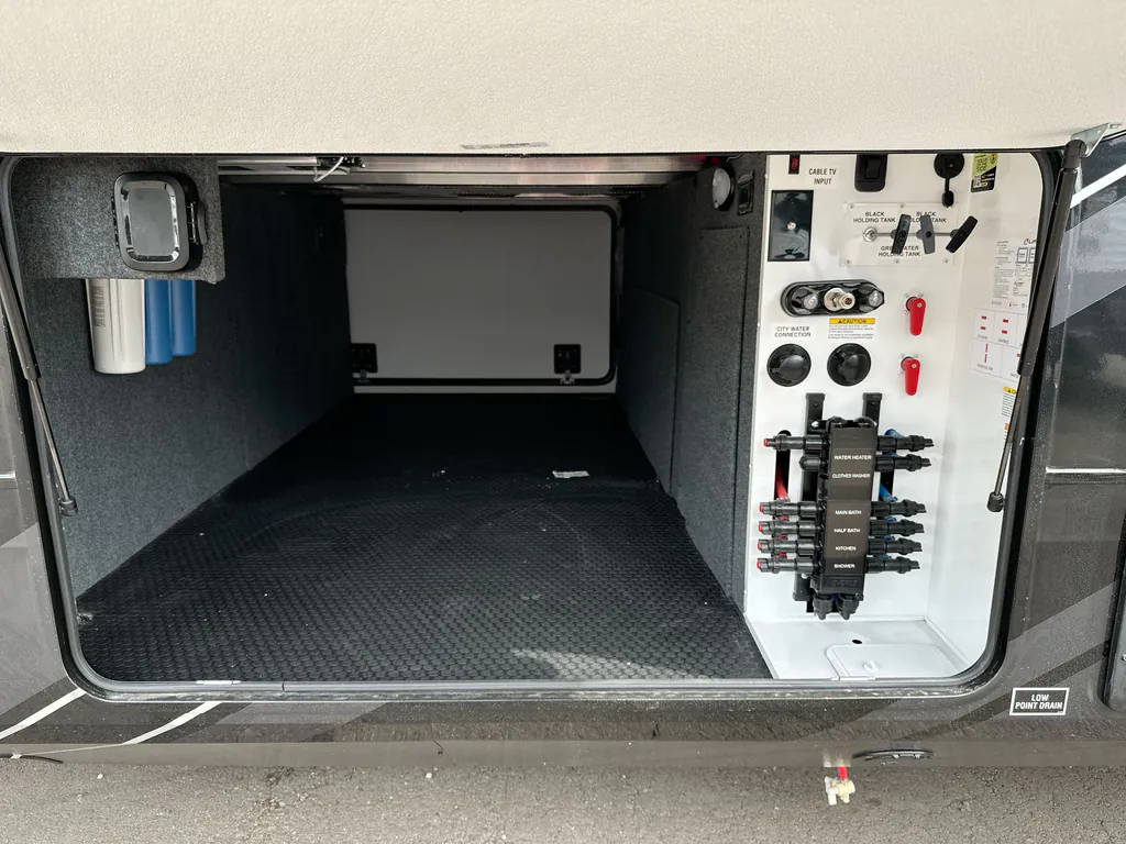 2027 Jayco Pinnacle 36FBTS, Photos photo 59
