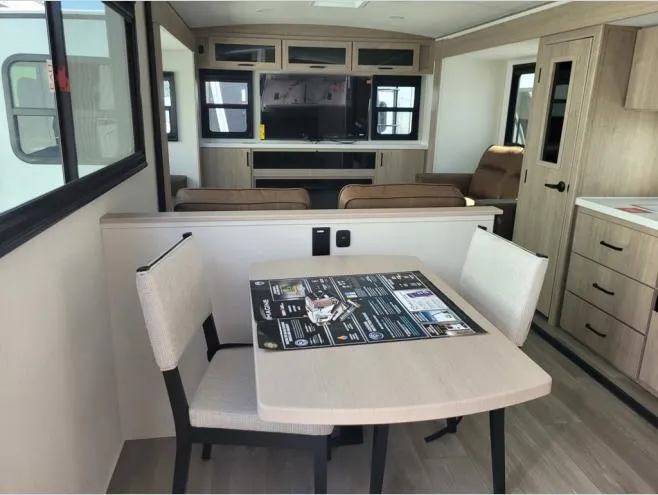 2026 Grand Design Imagine 3100RD - Photo 4