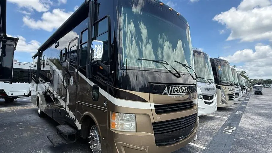 2016 Tiffin Motorhomes Open Road Allegro 31SA - Main photo