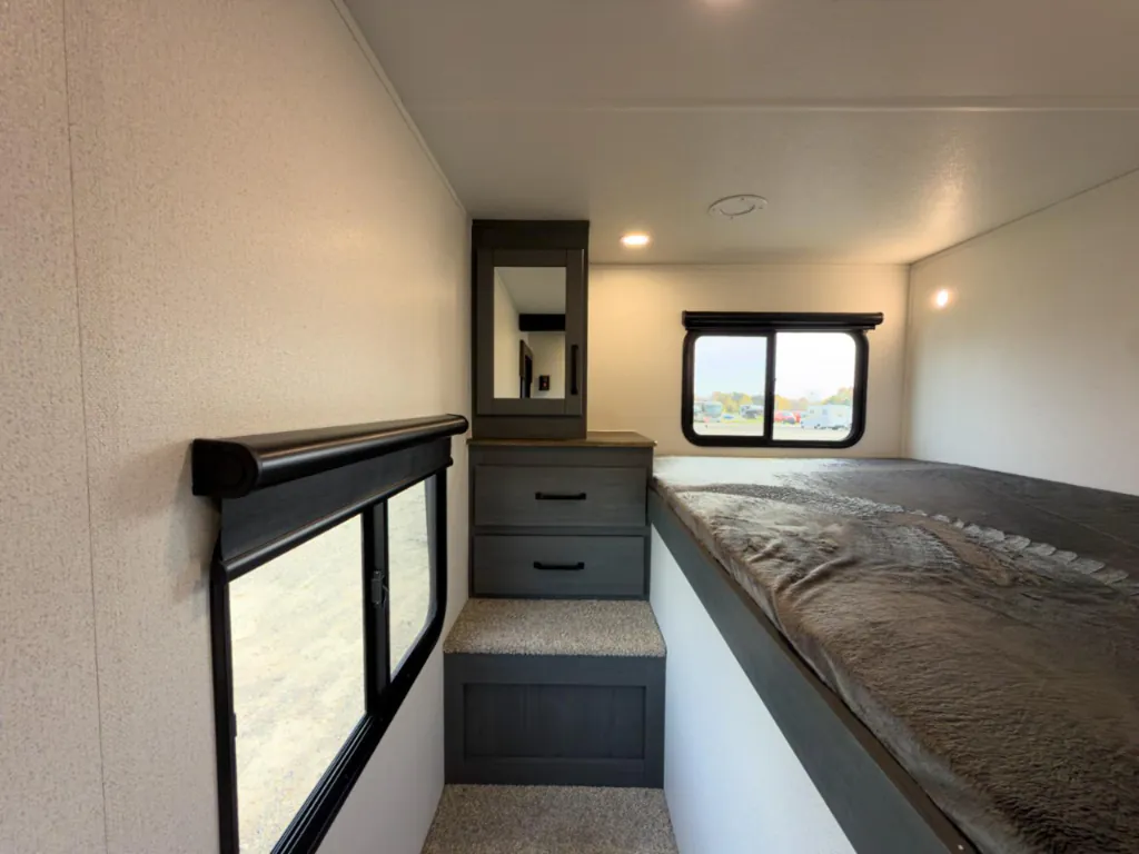 2027 Forest River Solaire 3150TBSS, Photos photo 18