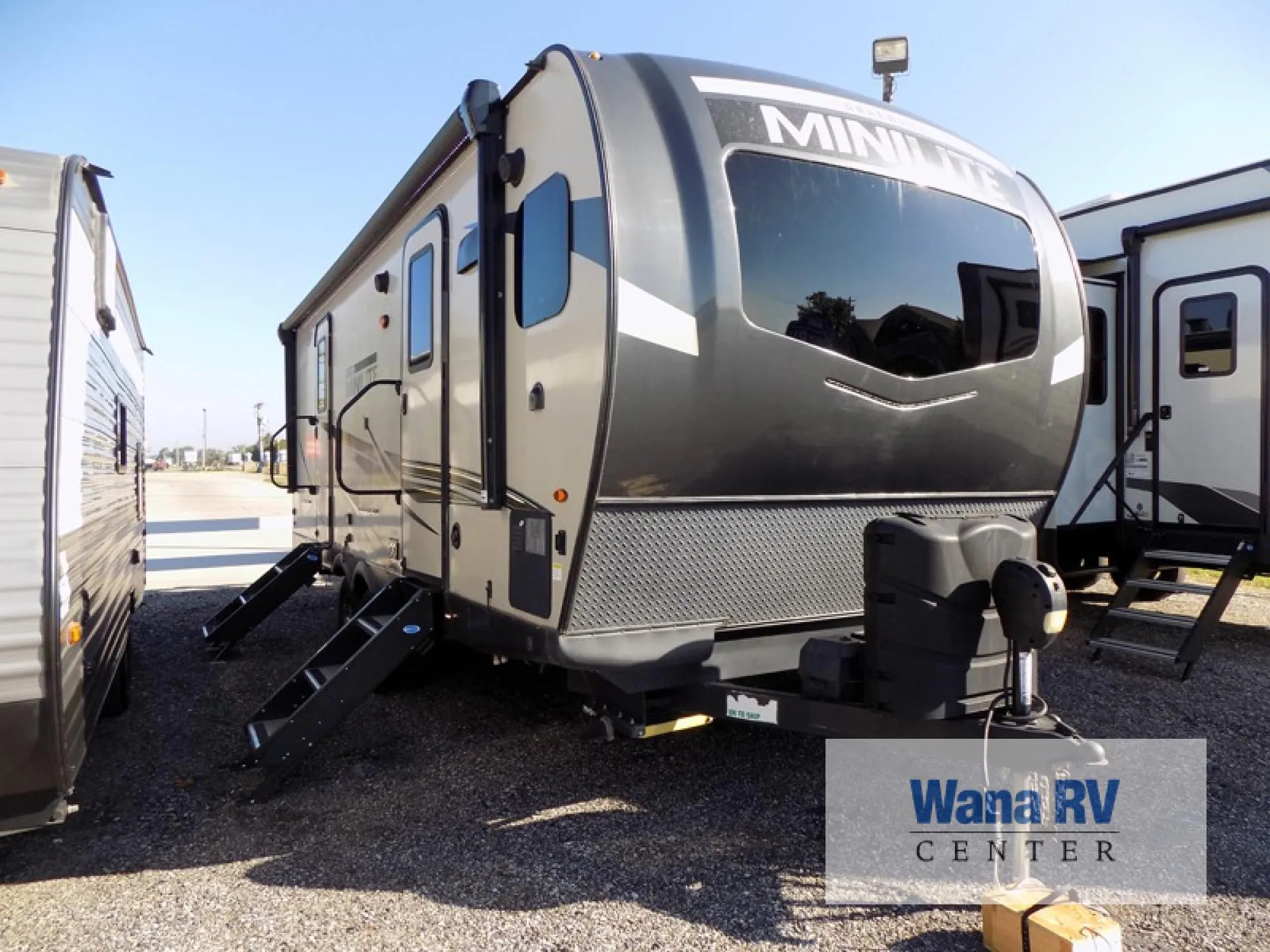 2022 Forest River Rockwood Mini Lite 2516S - Photo 4