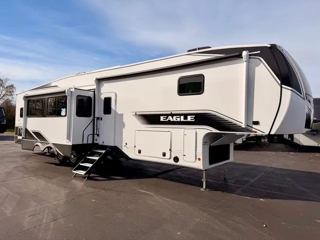 2026 Jayco Eagle 360DBOK - Photo 2
