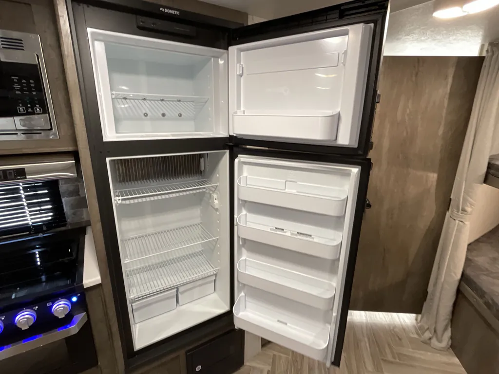 2020 Forest River EVO T2700, Photos photo 9