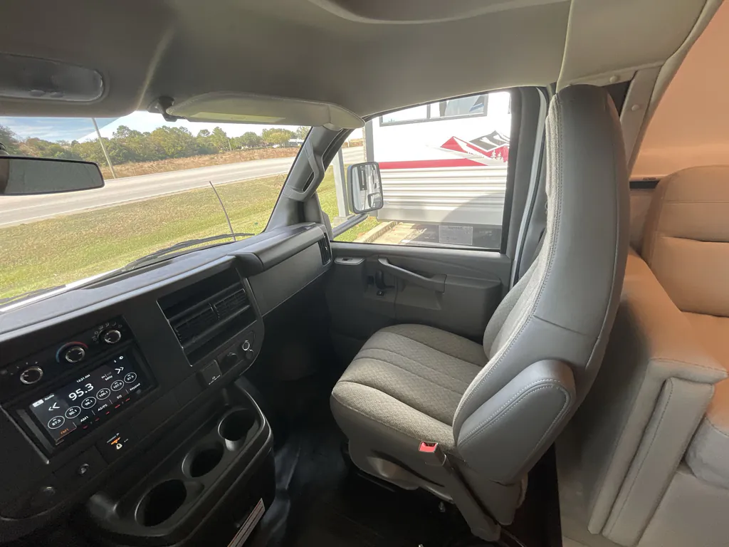 2026 Thor Motor Coach Freedom Elite 28HZ, Photos photo 29