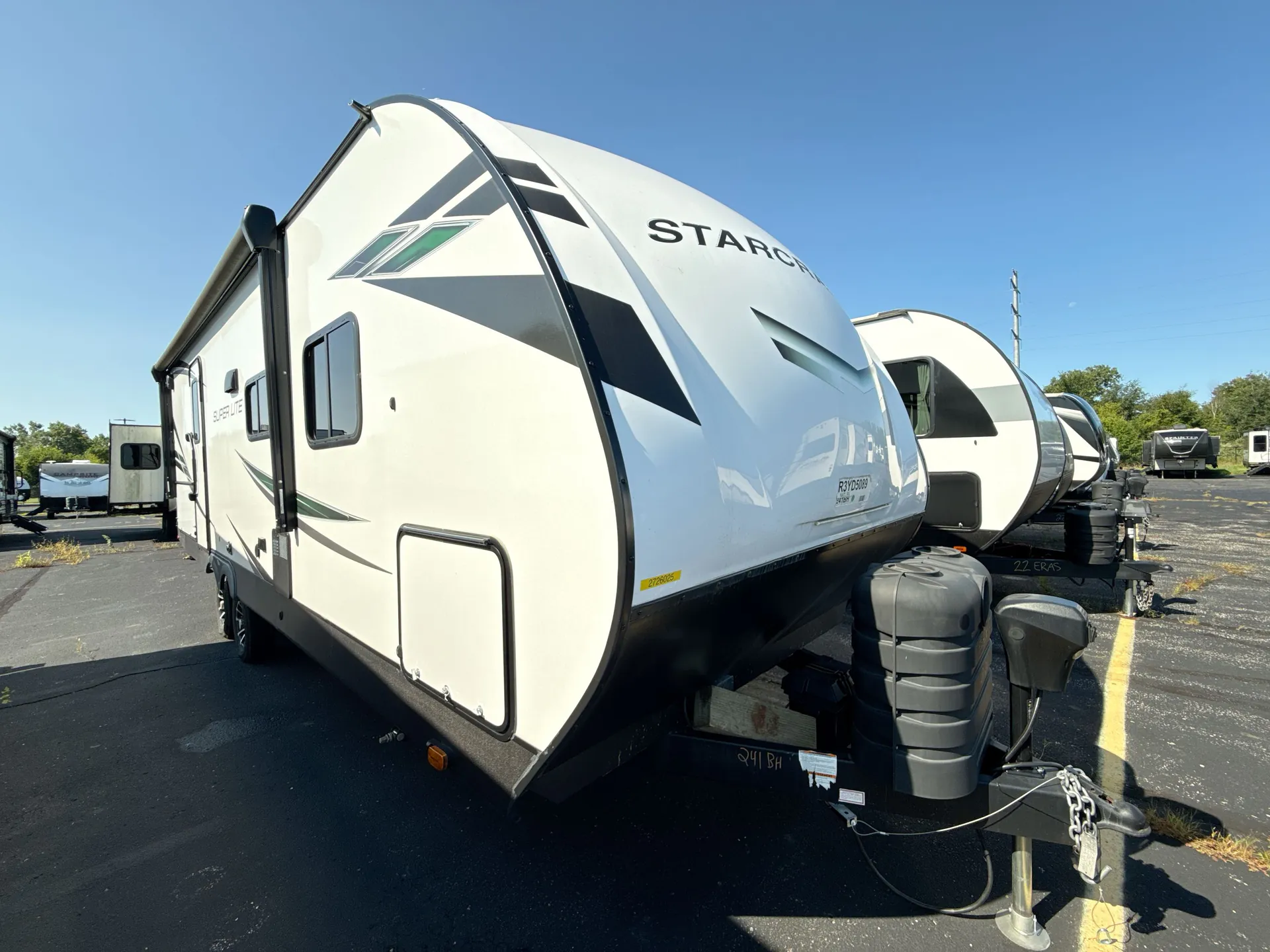 2024 Starcraft Super Lite 241BH dealer photo 1 from Camping World
