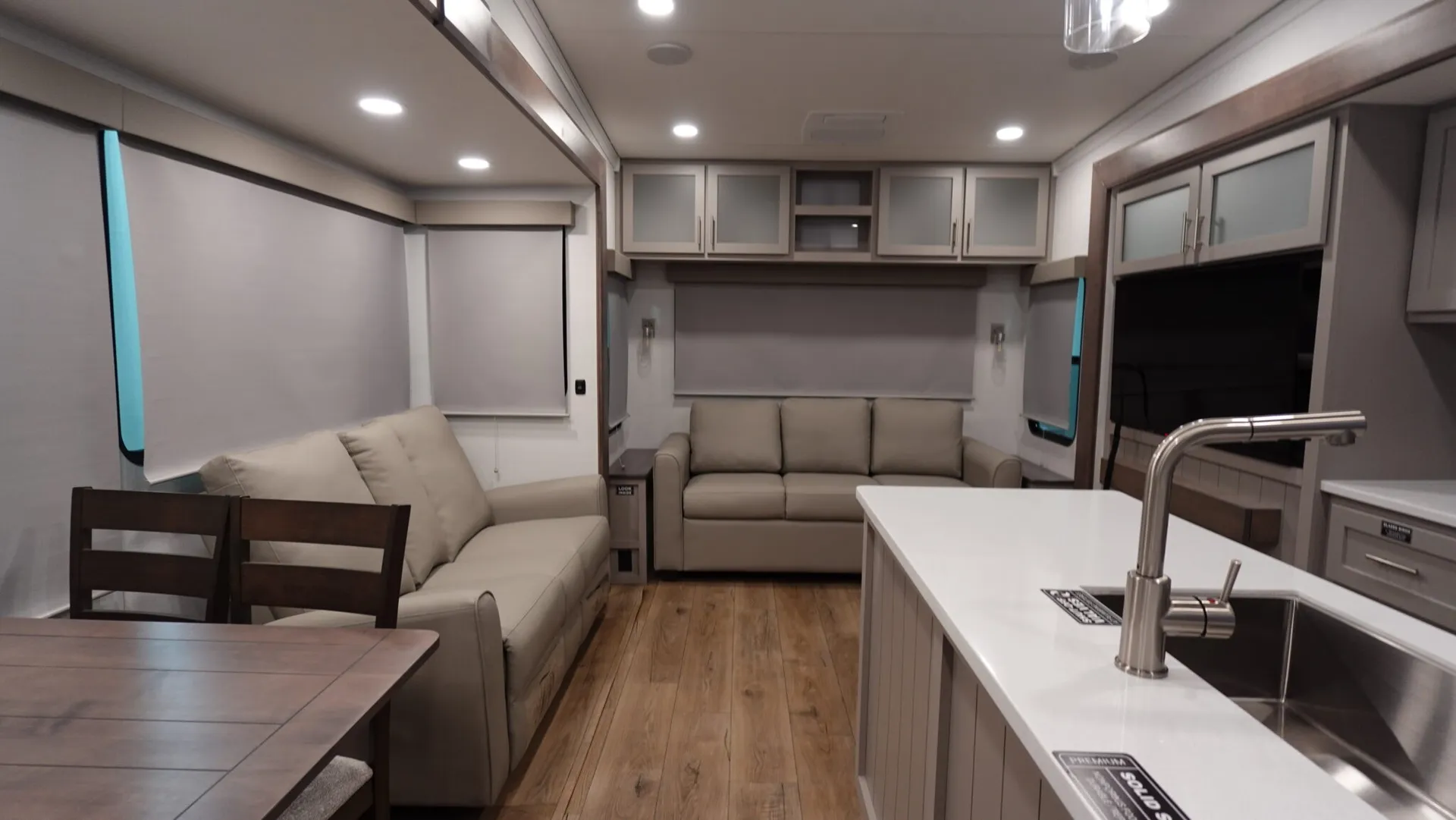 2026 Alliance RV Avenue 32RLS - Photo 3