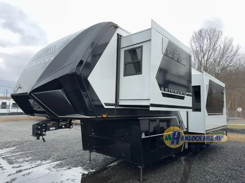 2025 Brinkley Model G 3250 - Photo 4