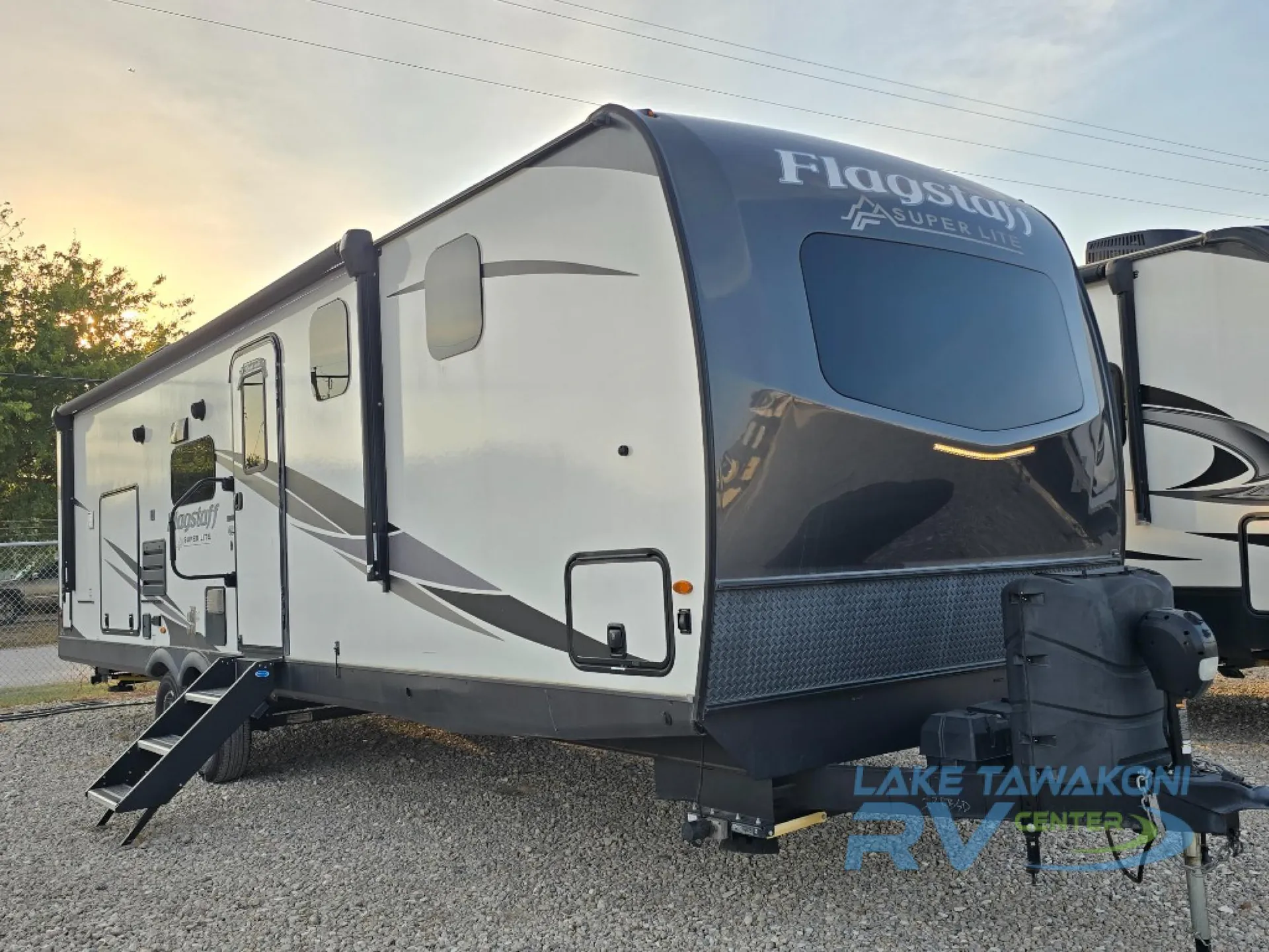 2023 Forest River Flagstaff Super Lite 29RBS - Photo 3