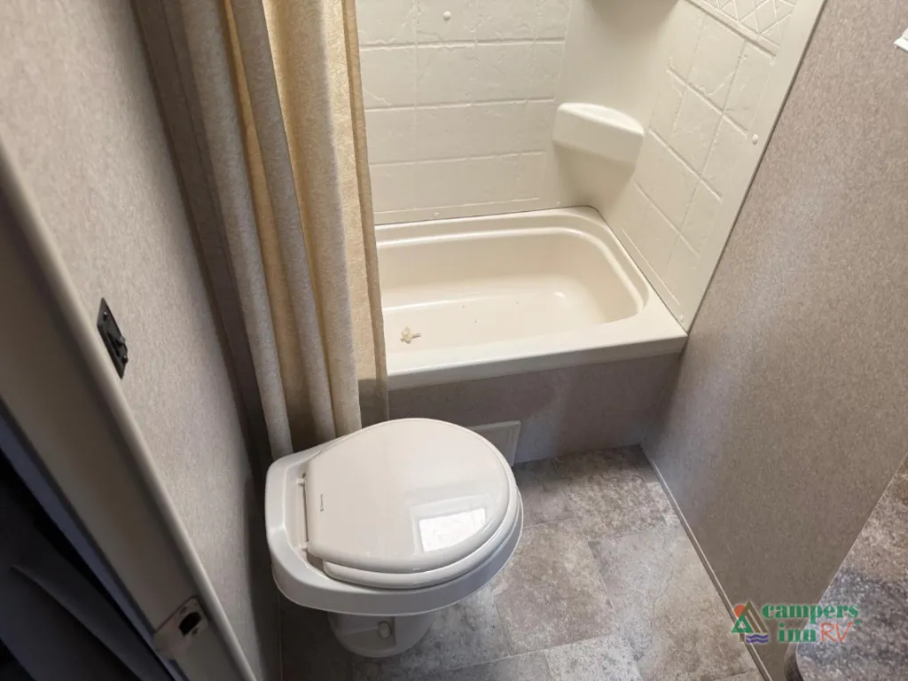 2018 Forest River Flagstaff Micro Lite 25BRDS, Photos photo 36